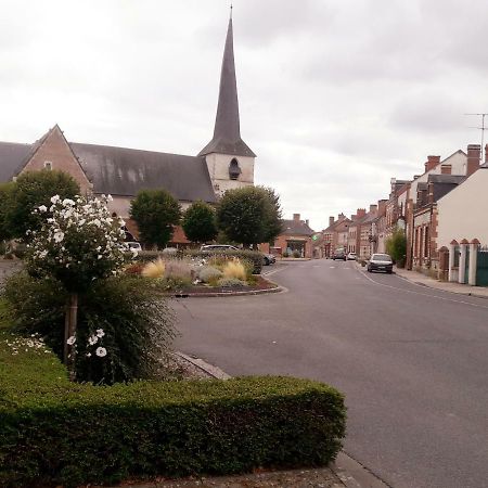 Les Palerees, Petite Maison Au Coeur De La Sologne Des Etangs Saint-Viatre Exterior photo